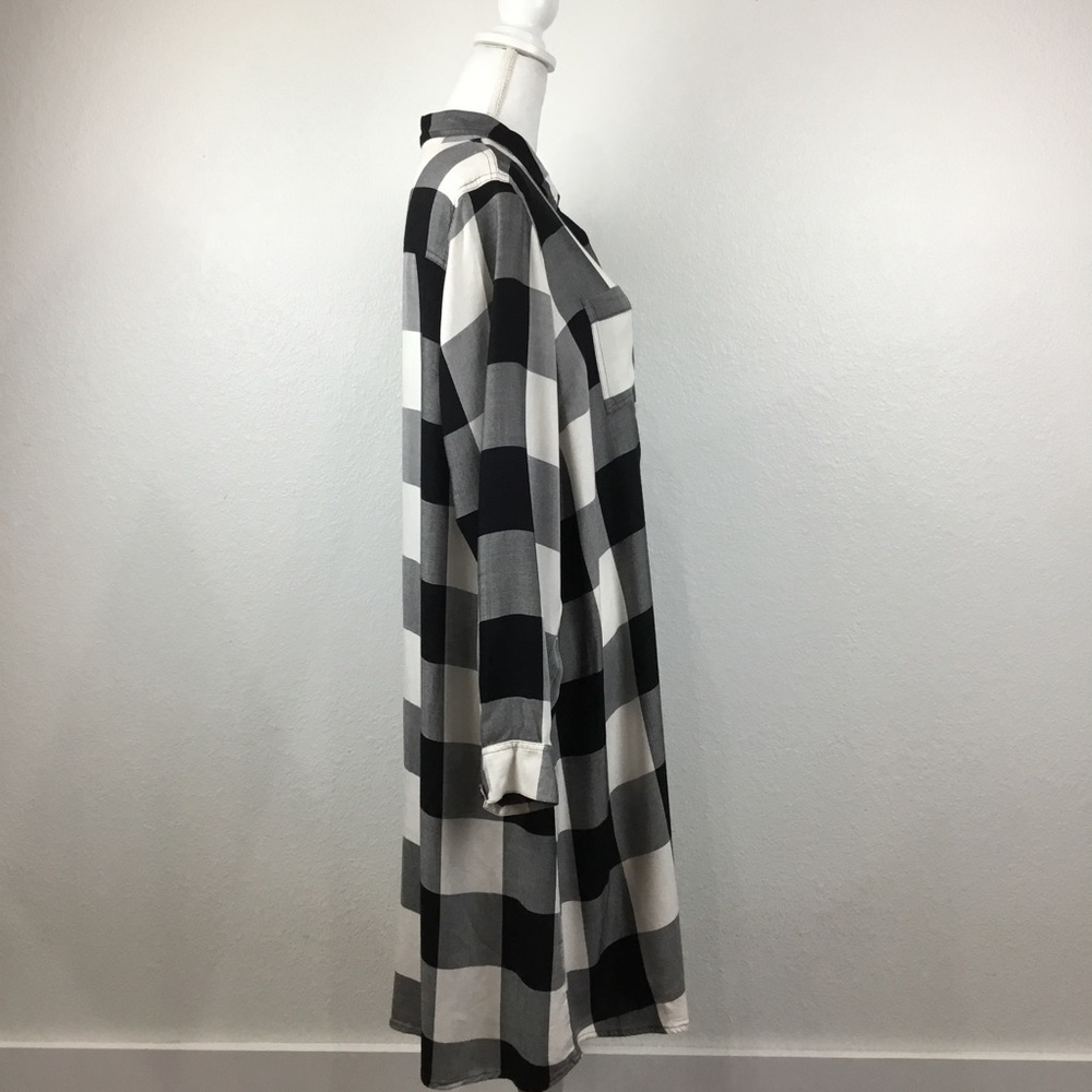 Old navy black & white plaid flannel shirt dress size XL tall - Picture 2 of 6